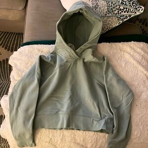 Lululemon crop sweatshirt size 8